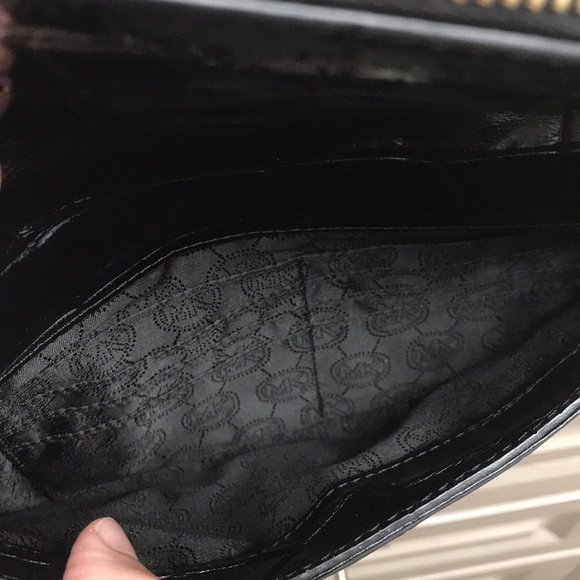 Michael Kors Purse/Wallet - Picture 6 of 7